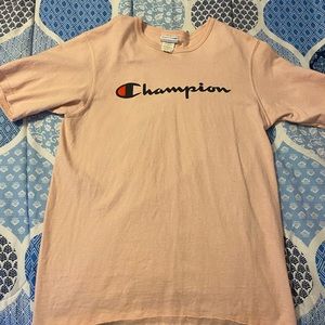 Champion Tee📘
